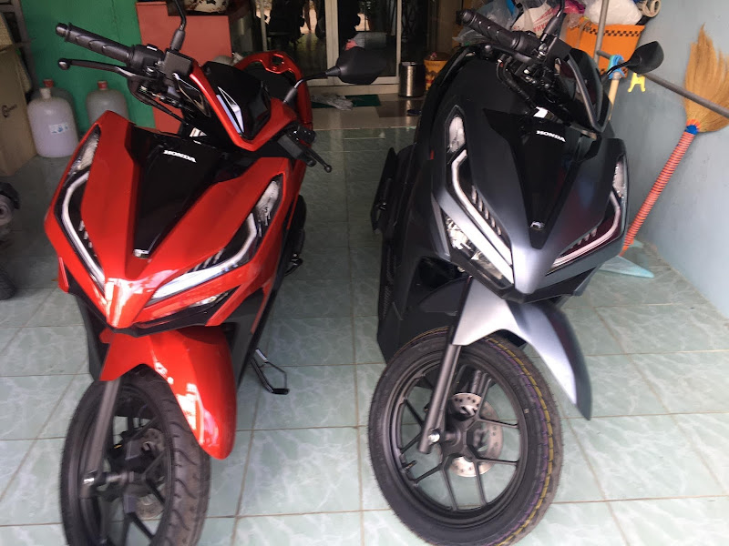 JiJi Motorbike, car rental and taxi
